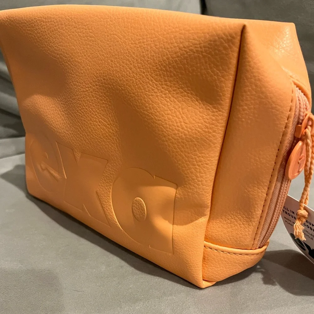 NWT All in Makeup Bag by exa beauty (purchased at credo beauty) - Picture 5 of 7